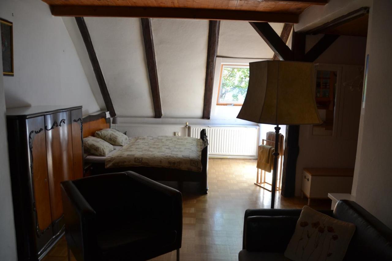 Pension U Akatu Прага Экстерьер фото