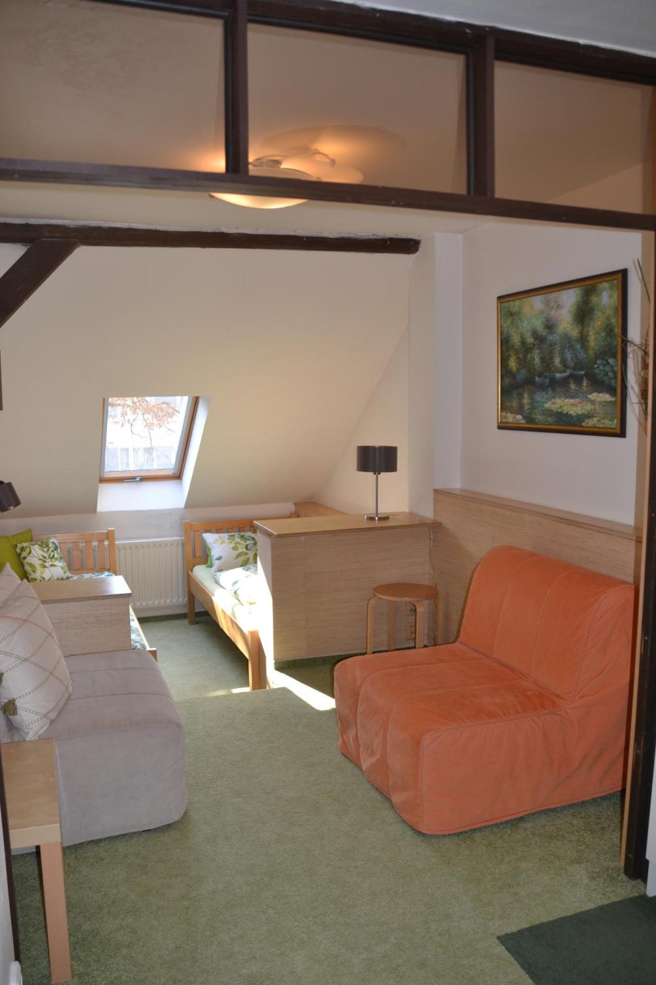 Pension U Akatu Прага Экстерьер фото